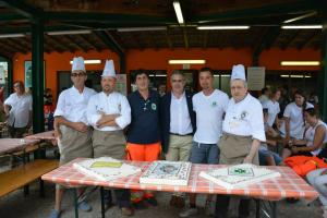 Nella foto l'Associazione Pasticceri novarese presenti ai festeggiamenti e il nostro presidente Anpas Nazionale, atteso al momento istituzionale di domenica