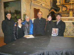 don Fabrizio Coppola, Marta Sogni, Antonella Marchi, don Carlo Josè Seno, Giada Palombo e Simone Manzotti