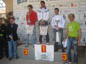 La premiazione dei primi tre arrivati alla mezza maratona effettuata dal presidente Roberto Cota e John Braga