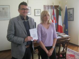 Enrico Ruggerone e la funzionaria Enrica Dorisi