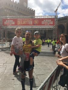 Saverio Mobilio con i suoi due 'cuccioli'