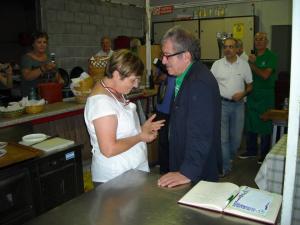 Graziella Nestasio e l'ex ministro Bobo Maroni