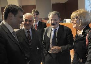 Il saluto del sindaco Ballarè all'ex Premier Prodi