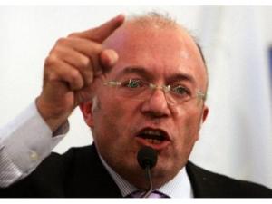 Il senatore Francesco Storace (La Destra)